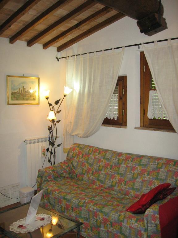 Hotel La Capanna Di Sovestro San Gimignano Pokój zdjęcie