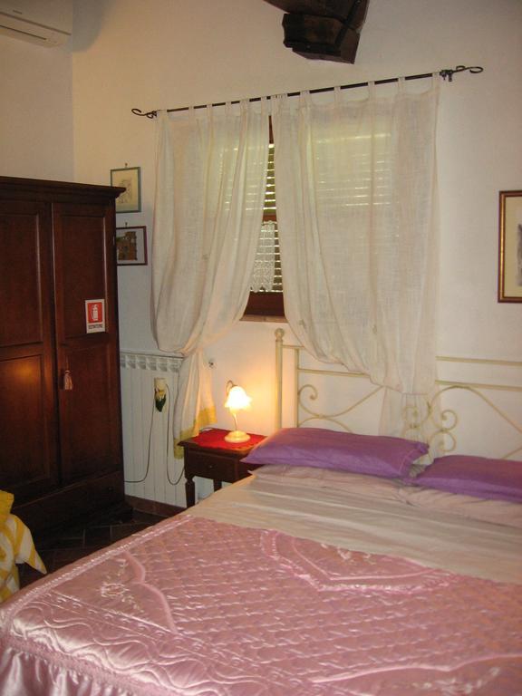 Hotel La Capanna Di Sovestro San Gimignano Pokój zdjęcie